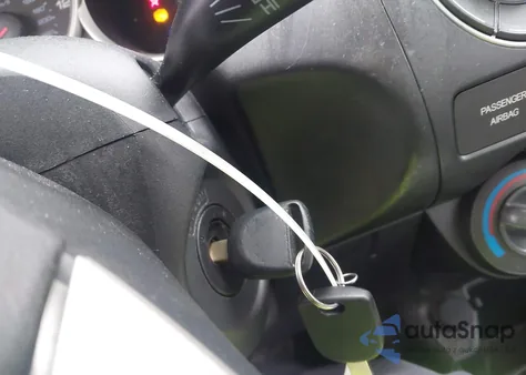 2007 Honda Fit from USA, damaged, VIN JHMGD37447S060132